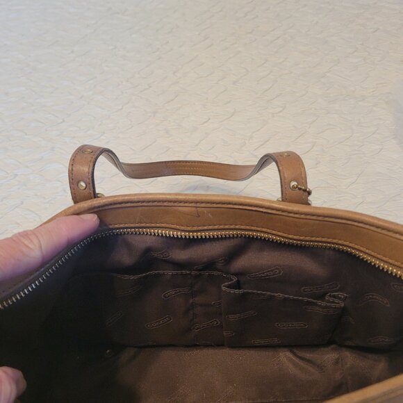 RARE COACH - Vintage Glove-Tanned Cowhide Smooth Leather Legacy Market Tote - Picture 6 of 11